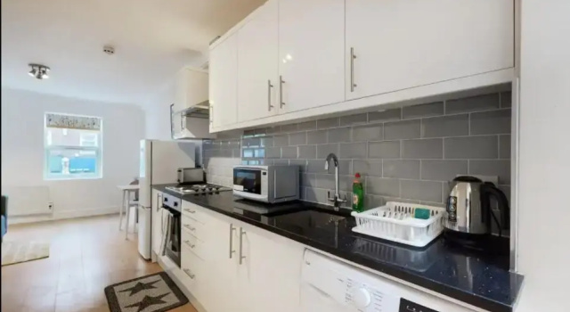 New Spacious 1 bed studio flat in Aldgate, Забронировать Апартаменты/квартира Апартаменты Большого Лондона, Апартаменты/квартира