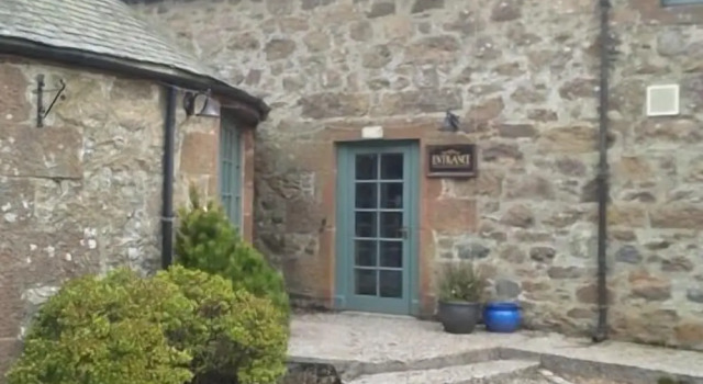 Lodge at Lochside, Rezervați Hotel Hoteluri în Angus cu parcare, Parcare