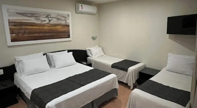 Четырёхместный номер Superior Hotel Galícia