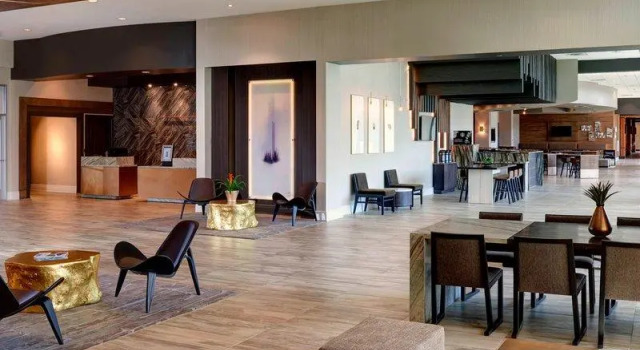 Полулюкс Superior Chicago Marriott Southwest at Burr Ridge