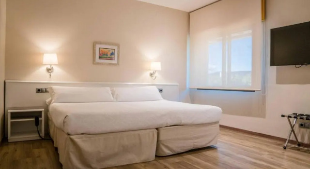 Четырёхместный номер Standard Felix Hotel
