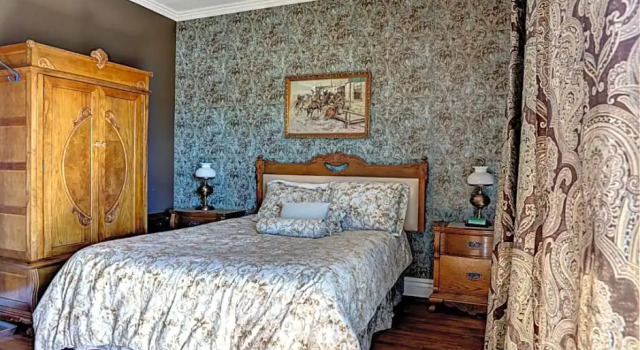 Номер Deluxe Tombstone Monument Guest Ranch