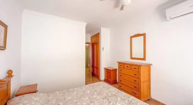 Cd-1941 Two Bedroom Apartment With Patio