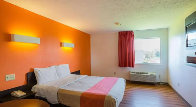 Двухместный номер Standard Motel 6 Omaha - IAT West