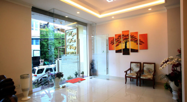 Ngoc Trai Vang Hotel, Забронировать Отель Далат Ламдонг