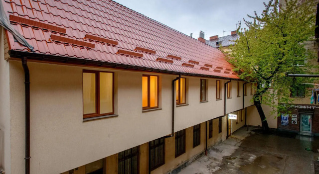 Garis Hostel Lviv, Забронировать Хостел Хостелы Львова, рядом с Дворец Любомирских, Хостел