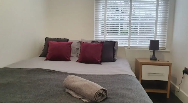 Modern Spacious Executive Apartment, Varaa Huoneisto Asunnot kohteessa Merseyside, Huoneisto