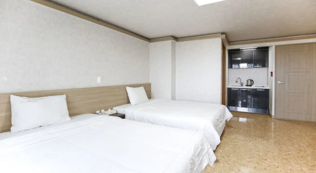 Трёхместный номер Standard Jeju Ocean Family Hotel