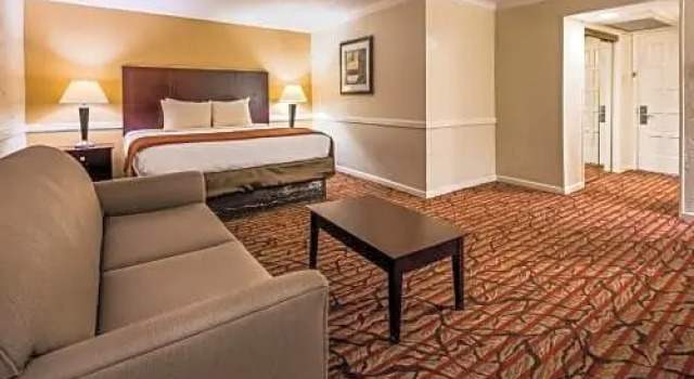 Номер Deluxe Motel 6 Dallas TX Downtown