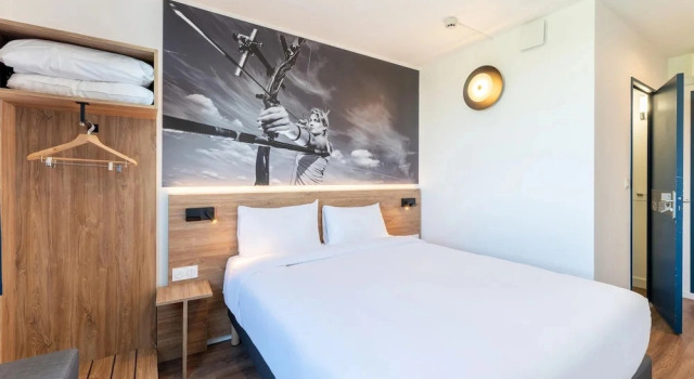 Двухместный номер Comfort Campanile PRIME - Lyon Meyzieu Eurexpo Arena Stadium