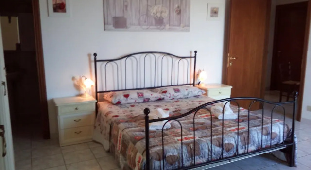 Montecchio di Cortona, Забронировать Отель Кортона Val di Chiana