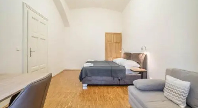 Prague Centre Apartment, Забронировать Апартаменты/квартира Отели Праги с парковкой, рядом с Намести Миру, Парковка