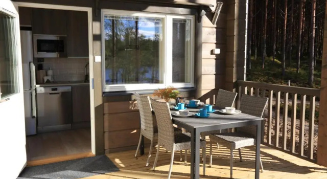 Villa Tukkilahti 4, Rezervovat Vila Hotely v Northern Savonia s parkováním, Parkování