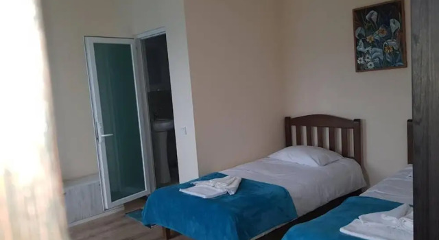 Отель Upstairs Hotel Tbilisi