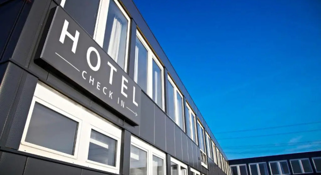Road House Hotel