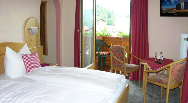 Standart çift kişilik oda Arberblick