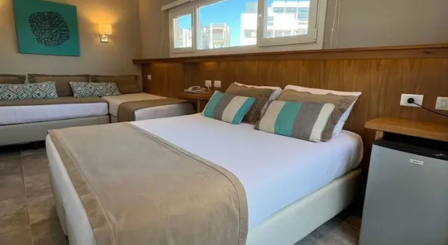 Четырёхместный номер Premium с частичным видом на море Romina Art Hotel