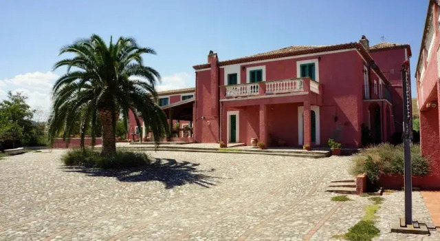 Agriturismo Pagliarone Donnaperna, Reserva ahora Hotel Senise Pollino