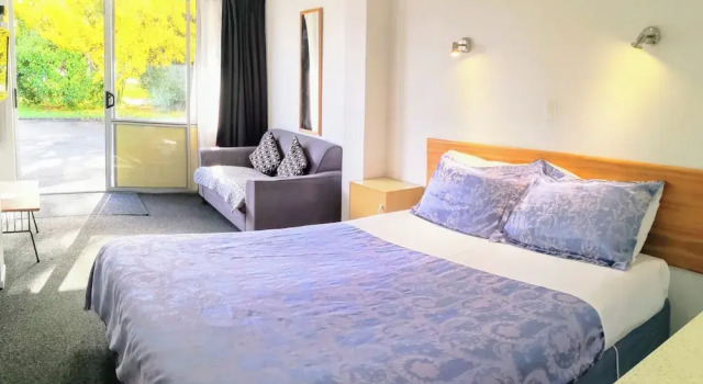 Двухместная студия Цокольный этаж Cambrian Lodge Motel