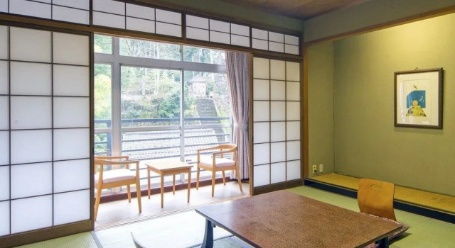 Genenro, Prenota Hotel Toyama 