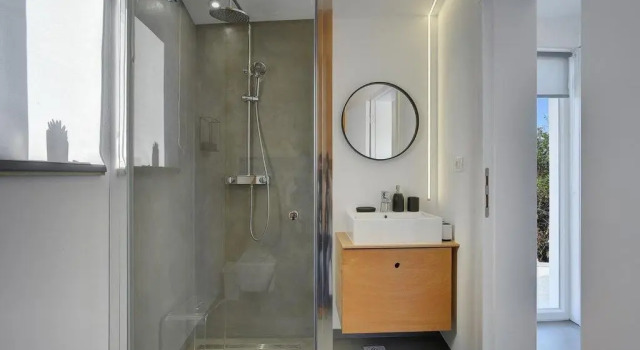 Коттедж с 4 комнатами Villa Yania