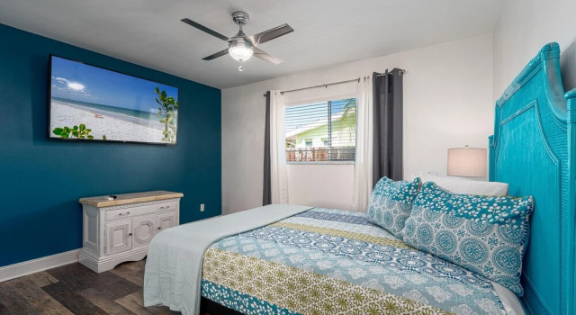3191 Shell Mound - Wine Down by Coastal Vacation Properties, Забронировать Отель Отели Fort Myers Area с парковкой, Парковка