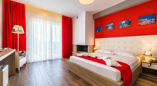 Двухместный номер Deluxe с балконом Lagaria Hotel