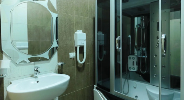 Люкс Deluxe HOTEL GJUTA