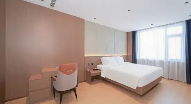 Люкс Deluxe LAVANDE HOTELS(Daqing East Railway  Station And Passenger Terminal Branch)
