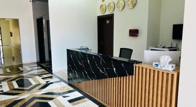 Номер Deluxe Falcon Grand Hotel