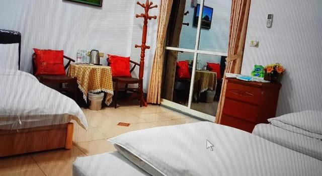 Fire B&B, Book Bed and Breakfast Hoteller i Chishang med parkering, Parkering