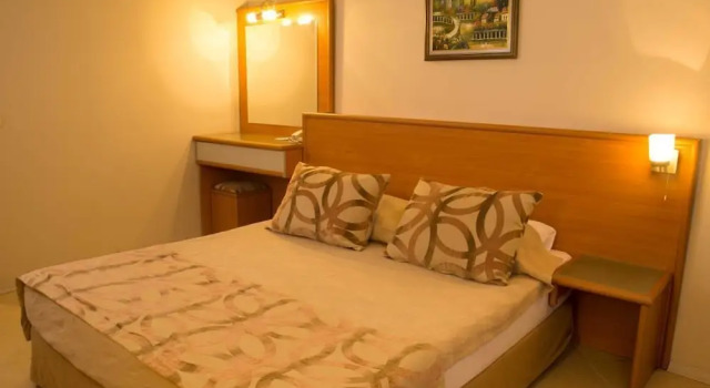 Одноместный номер Standard Royal Palm Beach Hotel