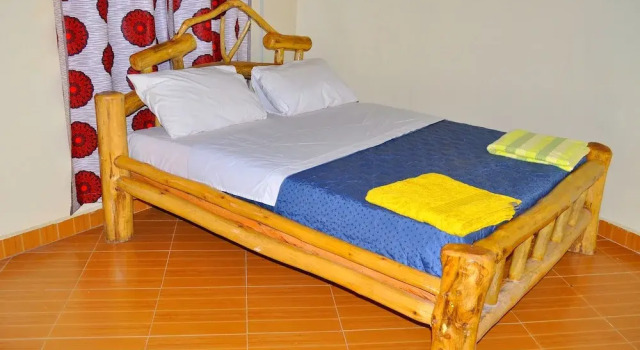 Nyamunyonyi Lake Resort, Book Ferieresort Billige hoteller i Kabale