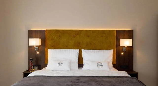 Полулюкс Herzl Hotel bei Erding