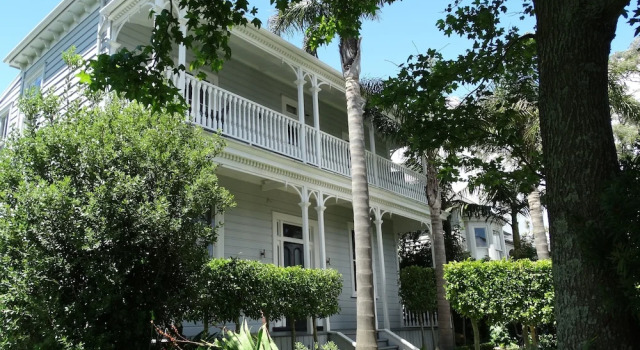 Andelin Guest House