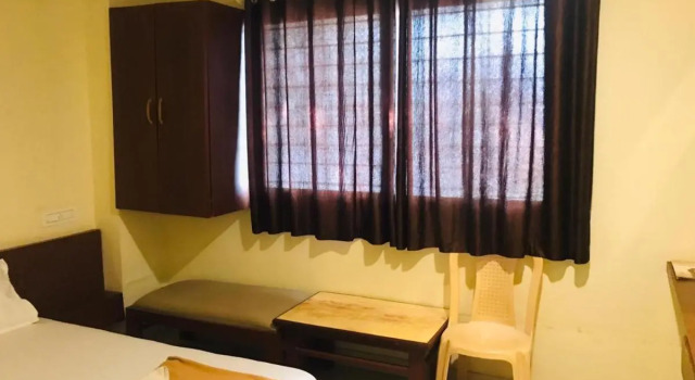 STAYMAKER Bright Palace Residency, Rezervovat Hotel Hotely v Bangalore s parkováním, Parkování