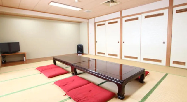 Camera Deluxe Hotel Livemax Chitose