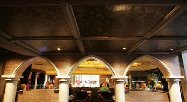 The Old Inn, Забронировать Отель Отели Бангор с бассейном, Бассейн