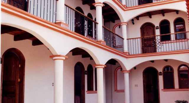 Hotel Villa Real II, Забронировать Отель Сан-Кристобаль-де-лас-Касас Чьяпас, рядом с Central Plaza &amp; Park