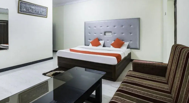 Hotel Shiv Villas by OYO Rooms, Rezerwuj Hotel Jaisalmer Rajasthan