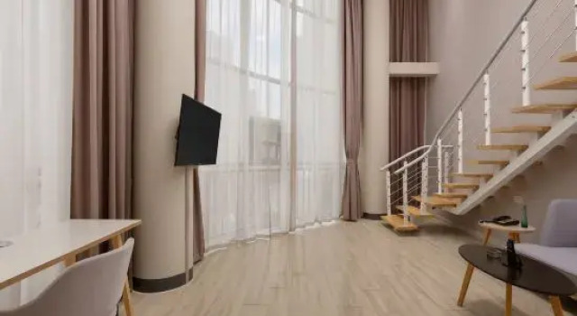Люкс Home Inn Business Hotel (Handan East Railway Station Tianhong Plaza Branch)