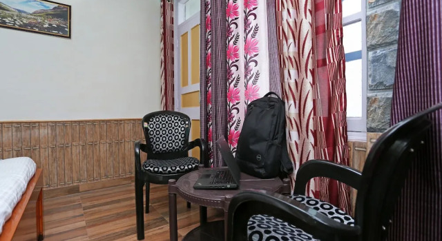 Sharma Home Stay by OYO Rooms, Забронировать Отель Отели штата Химачал-Прадеш 3 звезды, 3*