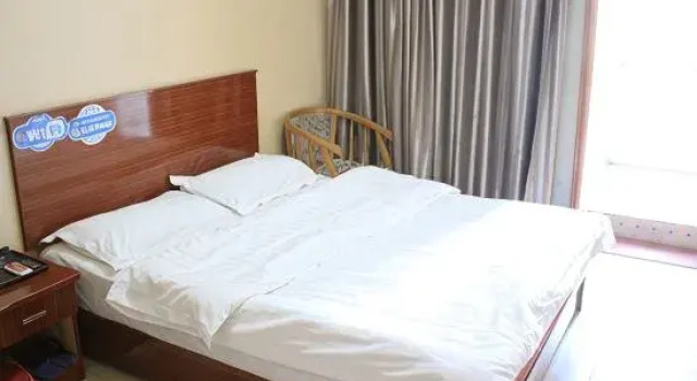 Номер Economy Feidong Guest Home Express Hotel
