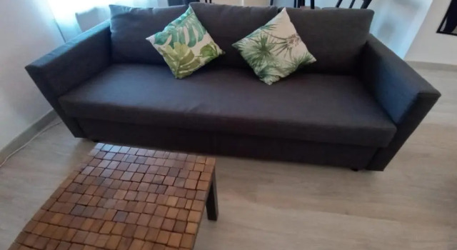 Коттедж с 2 комнатами с балконом и с красивым видом из окна Pipo People House