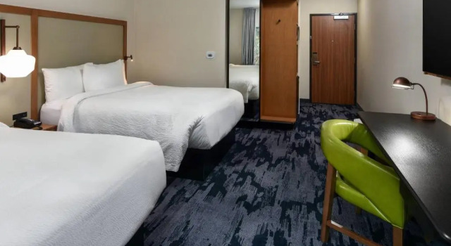 Четырёхместный номер Standard Fairfield Inn & Suites by Marriott Moorpark Ventura County