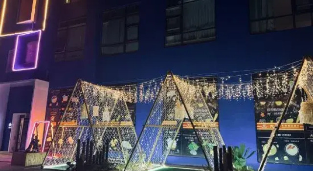 Yiduo Qingju Mofei Hotel, Book Hotel Lanzhou Gansu