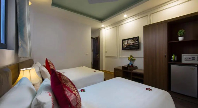 Трёхместный номер Standard с красивым видом из окна Hanoi City Gate Hotel