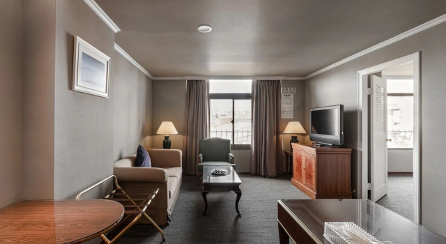 Люкс Superior Hotel j-Metropolis