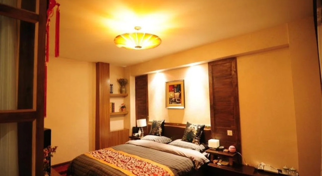 Lijiang Mingyuan Boutique Inn, Забронировать Бутик-отель Лицзян Юньнань, рядом с Улица Сквер-стрит Древнего города Даянь