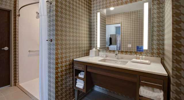 Студия Home2 Suites By Hilton Kalamazoo Downtown, Mi